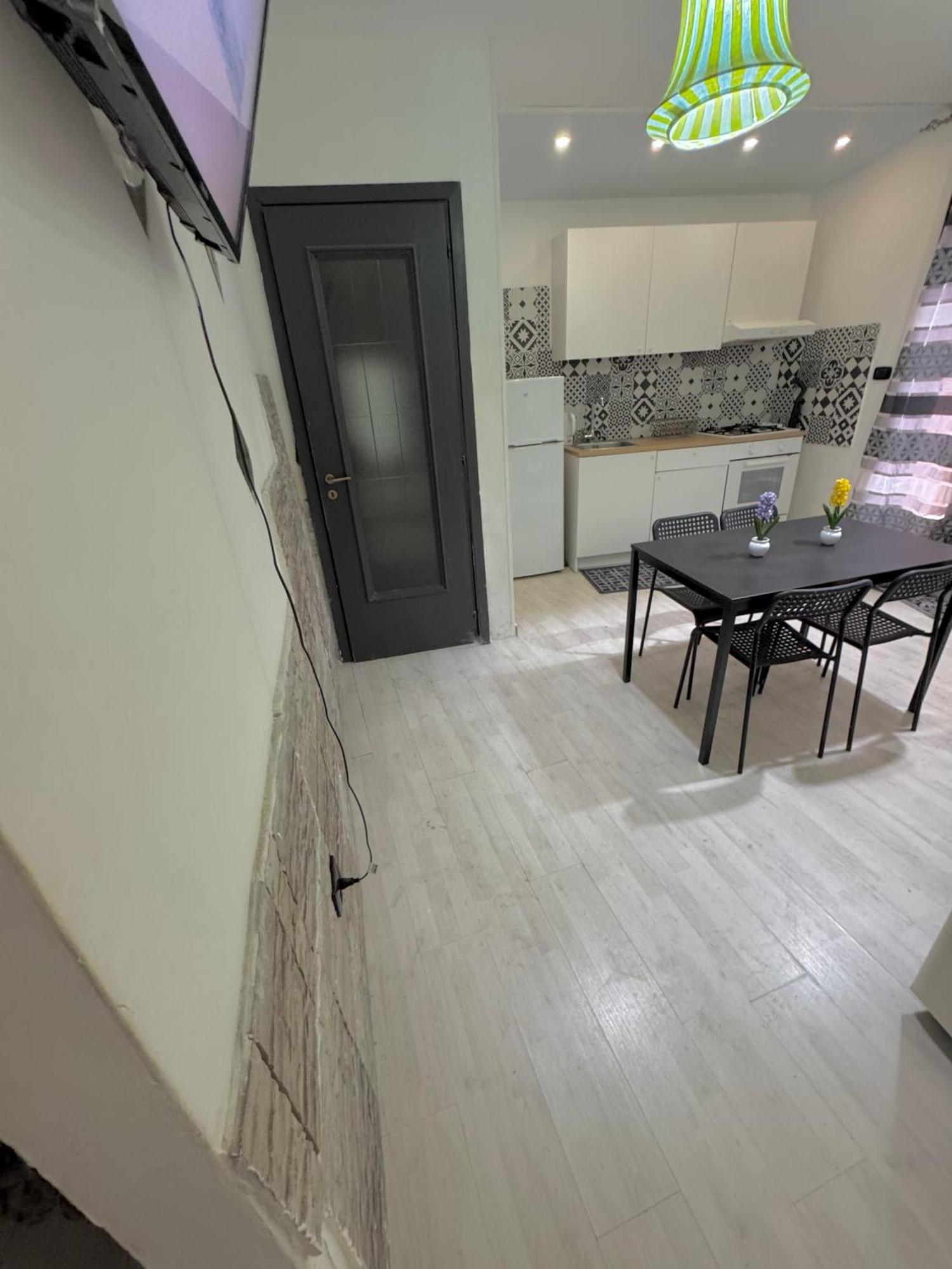 Selena House Apartment